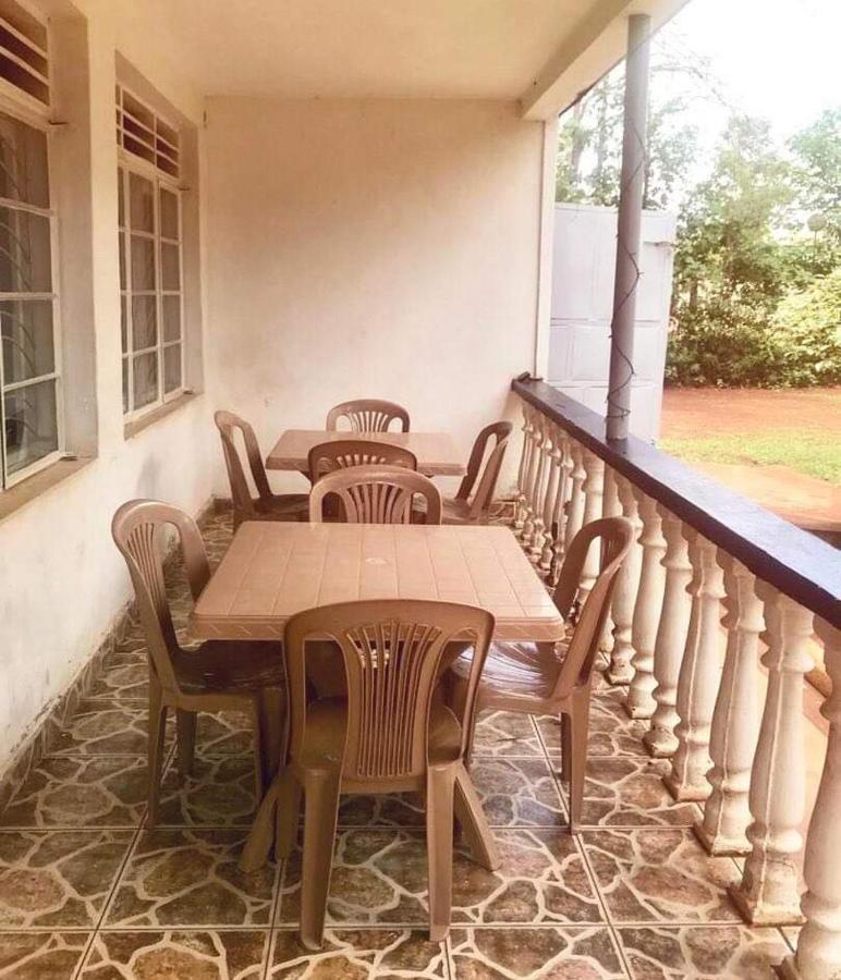 Homestaystudio62 Jinja Esterno foto